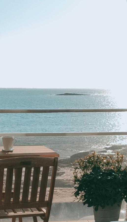 Le 21 Vue Sur Mer Concarneau Exterior photo